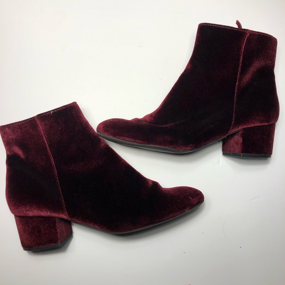 Burgundy Velvet Heeled Boots